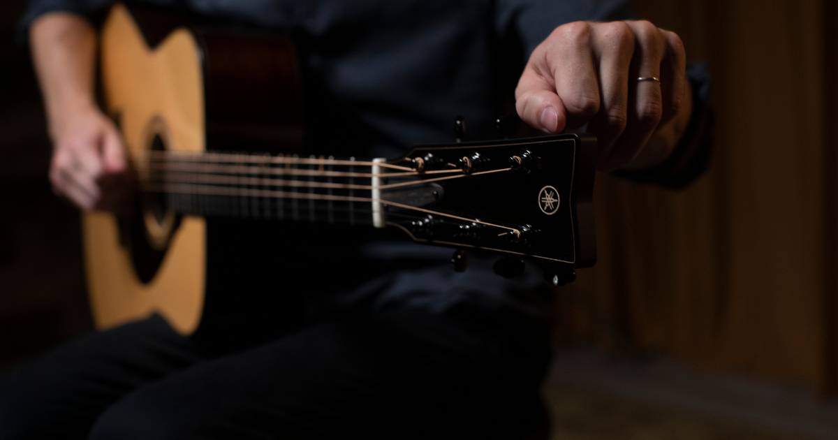YAMAHA Guitar